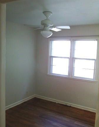 4th image of 1600 N 24th St