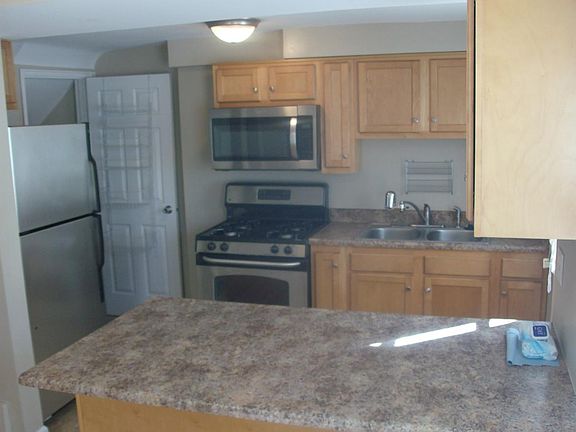 3rd image of 1109 Sells Ave APT H
