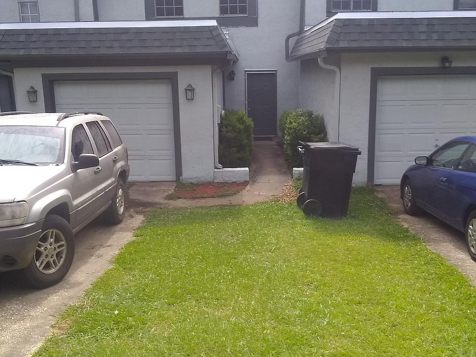 1st image of 2967 Edenderry Dr APT B
