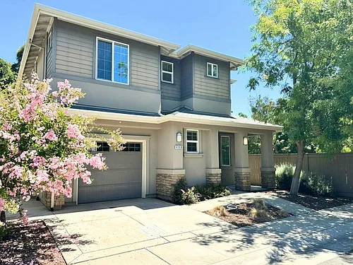 4578 Blue Oak Pl Photo 1