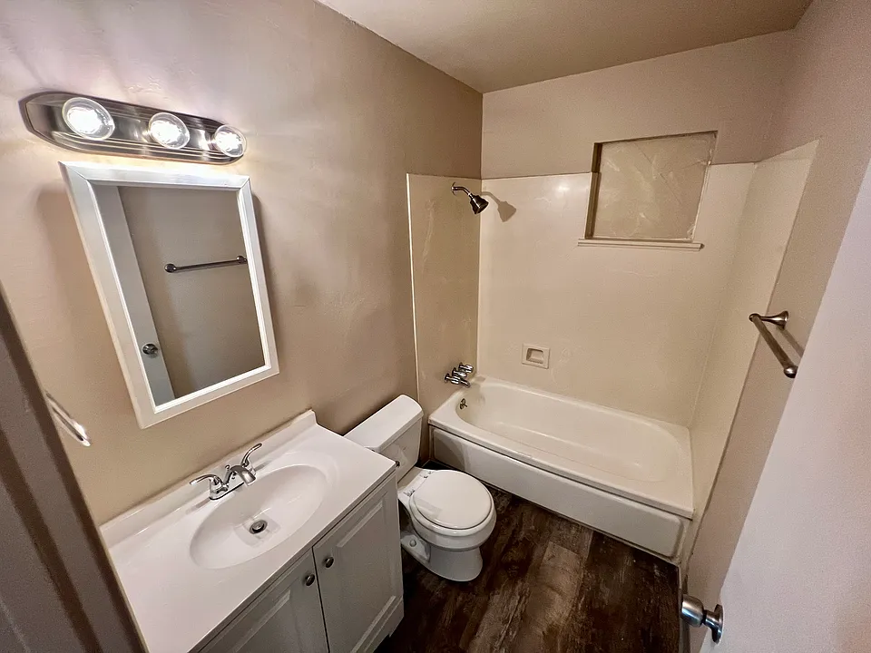Full Bath