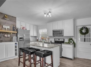 421 Plummer Dr, Chesapeake, VA 23323