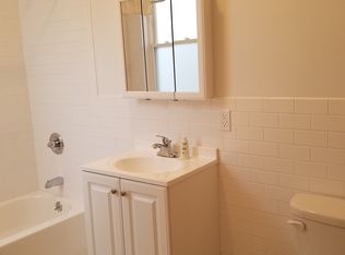 235 Street White Plains Rd, Bronx, NY 10466