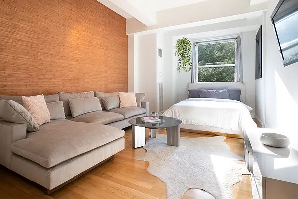 Rented by Corcoran | media 1