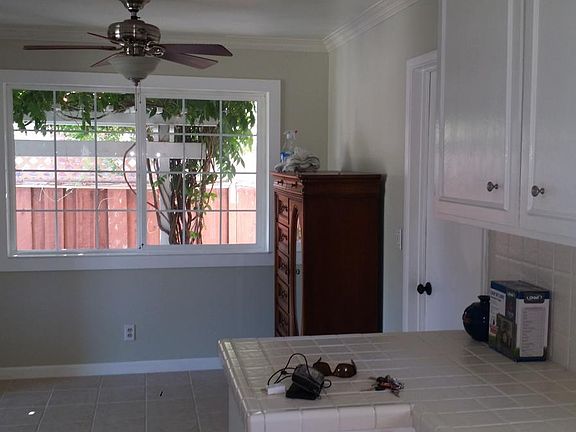 2nd image of 1757 Oakwood Ave