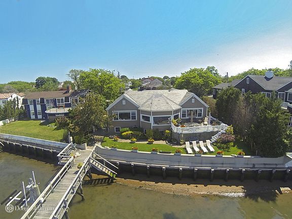 3rd image of 1930 Bay Blvd