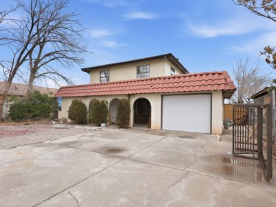 2335 Contreras Pl NW, Albuquerque, NM, 87104
