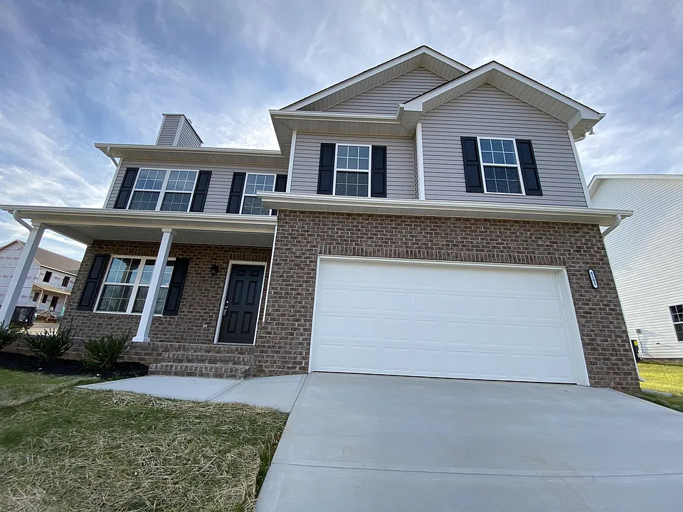 8205 Zodiac Ln