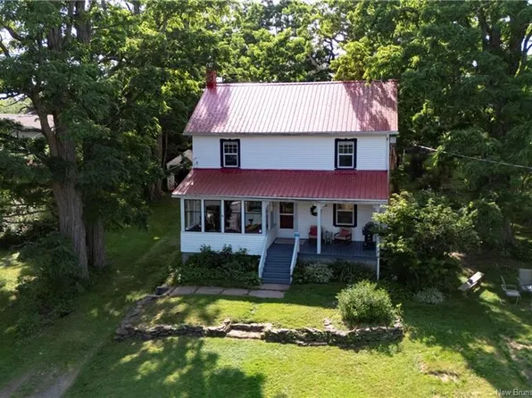 29 Front St, Gagetown, NB E5M 1A2
