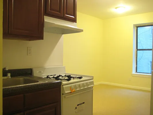 Rented by Keller Williams NYC | media 18