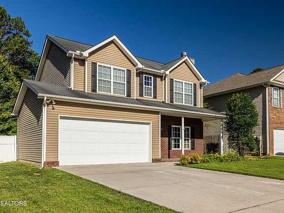 2nd image of 5417 Castle Pines Ln