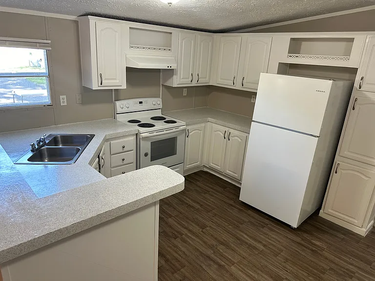 Woodland Estates (FL) — Photo 25