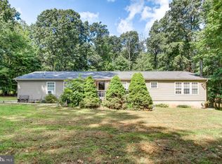 19595 Dutton Rd, Stewartstown, PA 17363