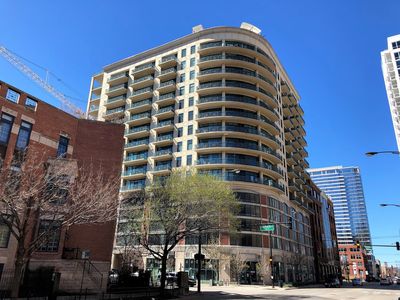 340 W Superior St APT 1207, Chicago, IL, 60654
