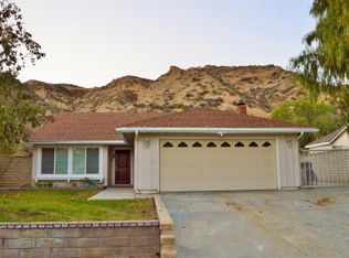 30449 Jasmine Valley Dr, Santa Clarita, CA 91387
