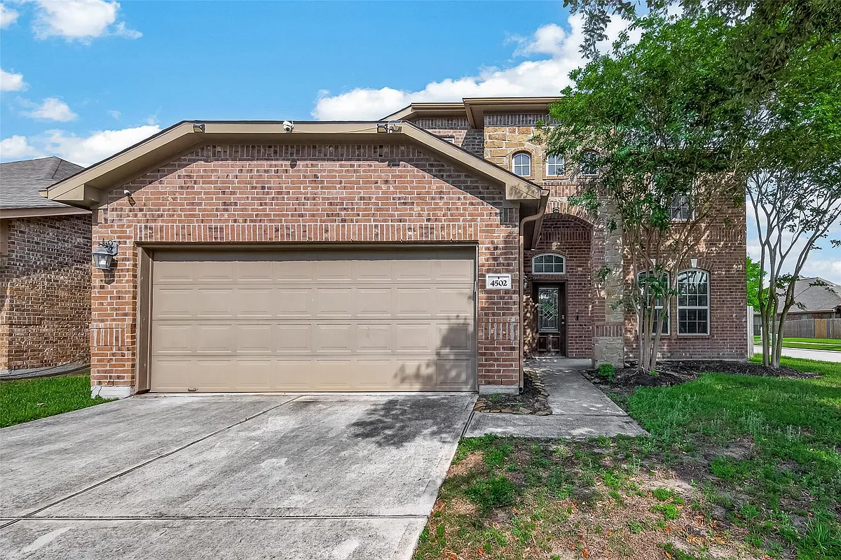 Building Photo - 4502 Mallory Creek Dr