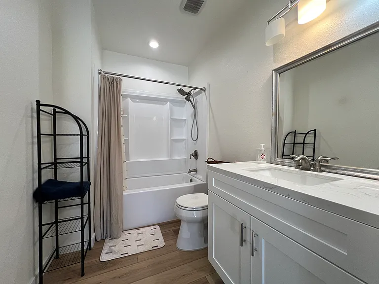 920 Donnybrook Ave #2 — Photo 6