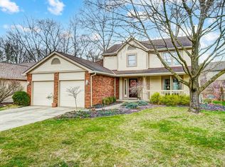 271 Highmeadows Village Dr, Powell, OH 43065