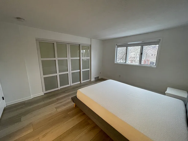 43 Adams St — Photo 15