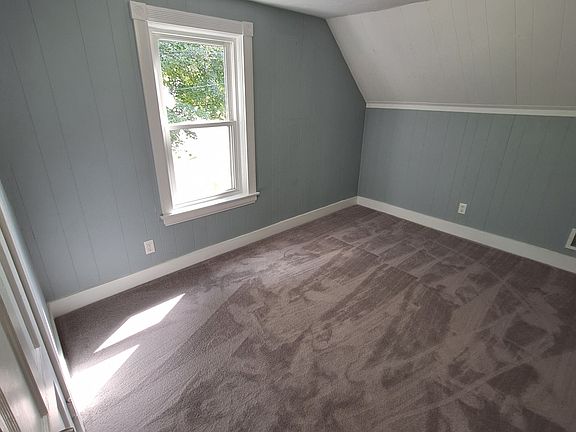 5th image of 926 Hill St #926