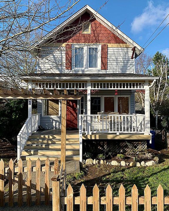 105 year old farmhouse !