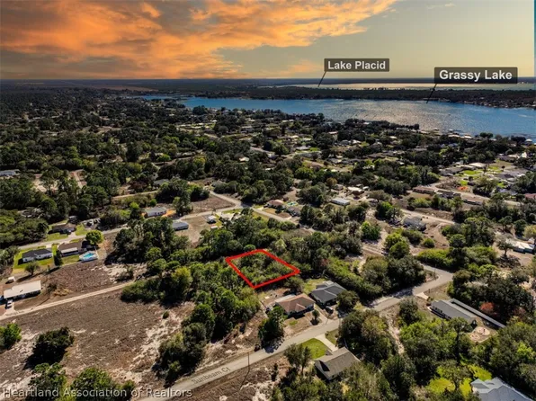 224 Starlight Ave, Lake Placid, FL 33852