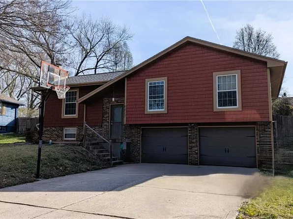 6817 NW Pleasant View Dr, Kansas City, MO 64152