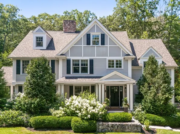 64 Yarmouth Rd, Wellesley, MA 02481