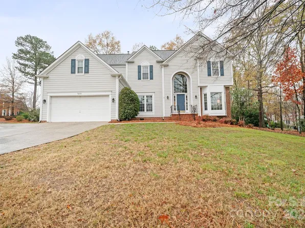 7681 Orchard Park Cir, Harrisburg, NC 28075