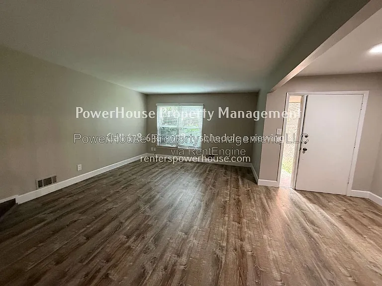 145 Starboard Point — Photo 16