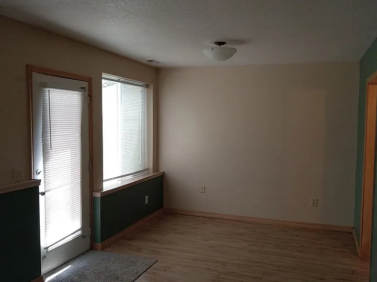 2791 NW Kline St — Photo 18