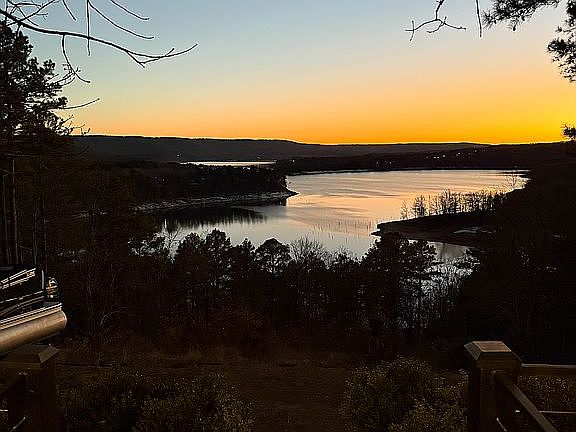 3rd image of 626 Ember Rd