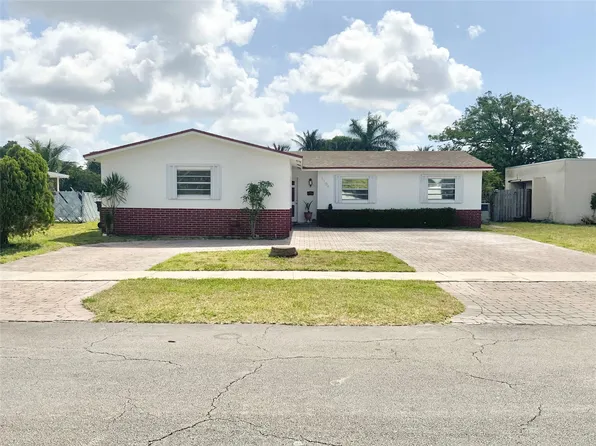 1104 Pinehurst, North Lauderdale, FL 33068