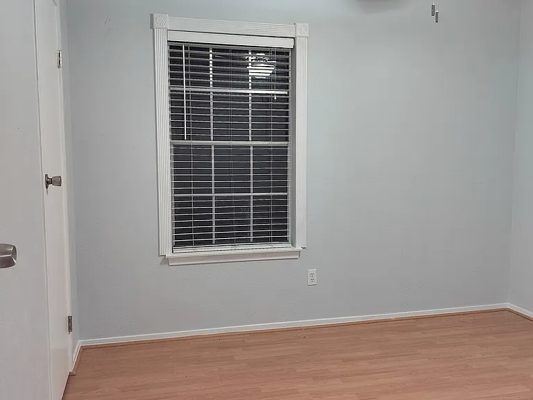 35 Dellforest Ct — Photo 10
