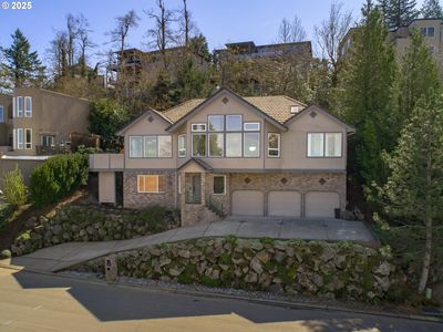 94 Garibaldi St, Lake Oswego, OR, 97035