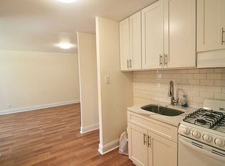 21-25 34th Ave #121B, Astoria, NY 11106