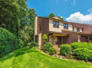 132 Patriots Rd, Morris Plains, NJ 07950