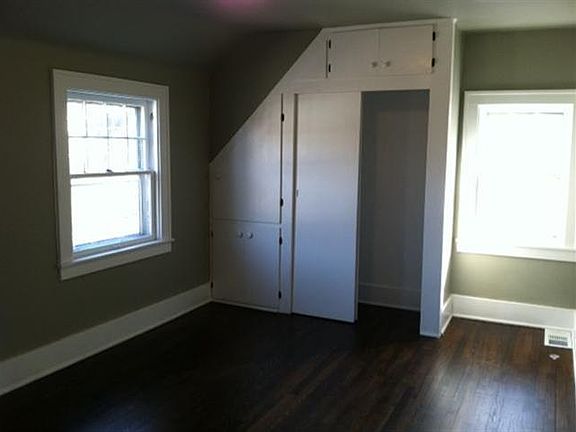 2nd image of 1717 Eastern Ave SE