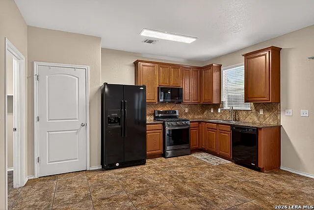 10713 Gemsbuck Ldg — Photo 10