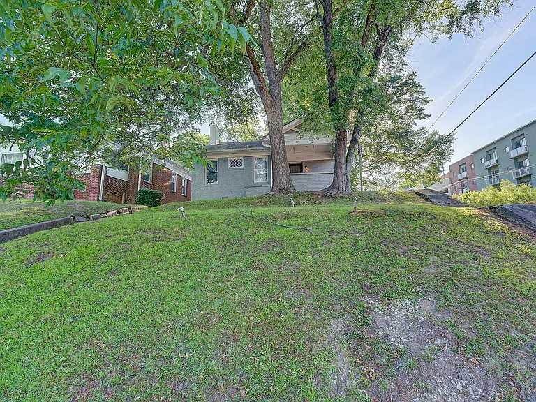 604 Glen Iris Dr NE #2 — Photo 17