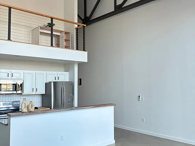 Lofts at the WB — Photo 5