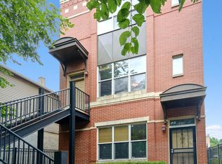 2030 W Warren Blvd #2, Chicago, IL 60612