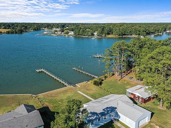 2nd image of 435 Lake Francis Ln