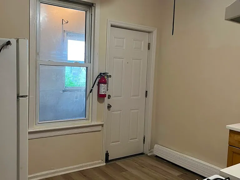 34 Brighton Ave — Photo 5