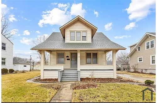 3817 216th Pl Photo 1