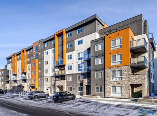 20 W Kincora Glen Park NW #105, Calgary, AB T3R 1R9
