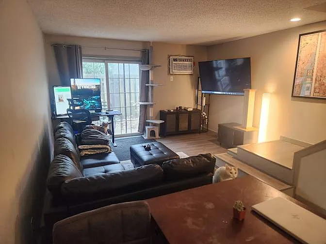 4163 Cj Cir SE — Photo 3