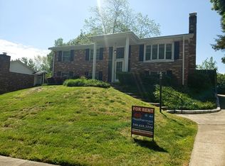 4707 Kenny Ct, Woodbridge, VA 22193