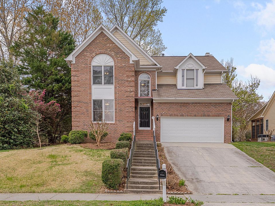 1st image of 203 Windhover Dr