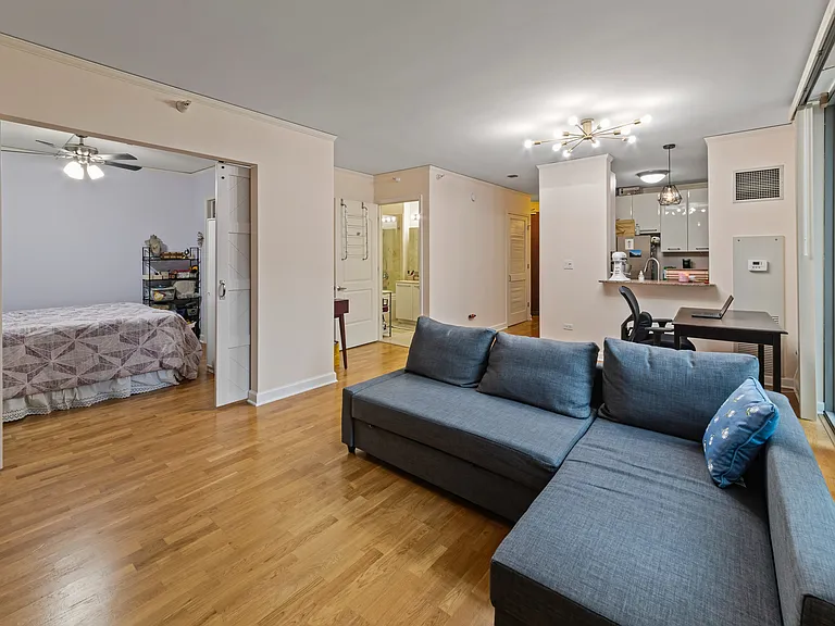 420 E Waterside Dr #904 — Photo 6
